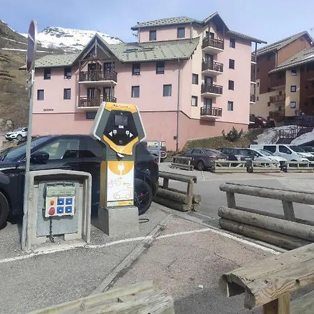 1800 Pied Des Pistes *